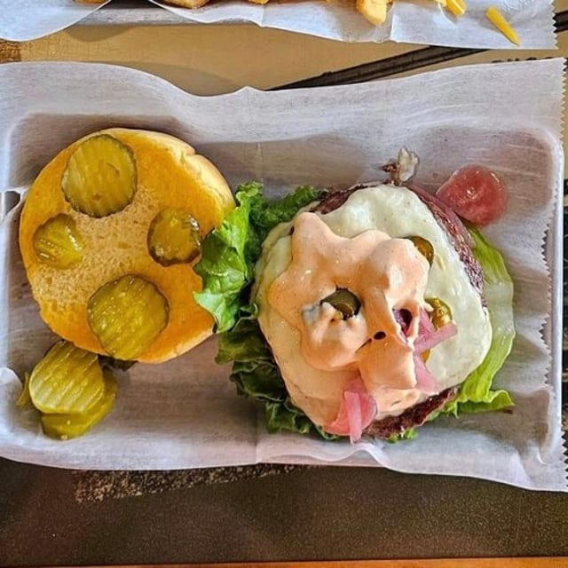 *Celtic Cheese Burger.